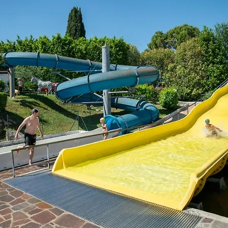 Villaggio Turistico Internazionale Eden Parco vacanze 4*