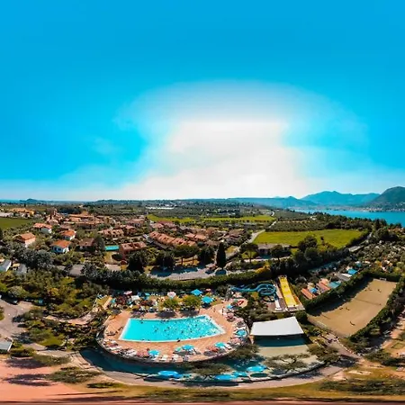Vakantiepark Villaggio Turistico Internazionale Eden