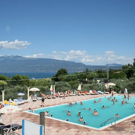 Villaggio Turistico Internazionale Eden 4*