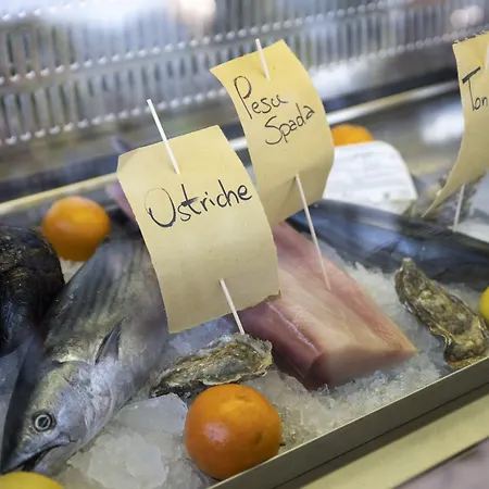 Villaggio Turistico Internazionale Eden 4*