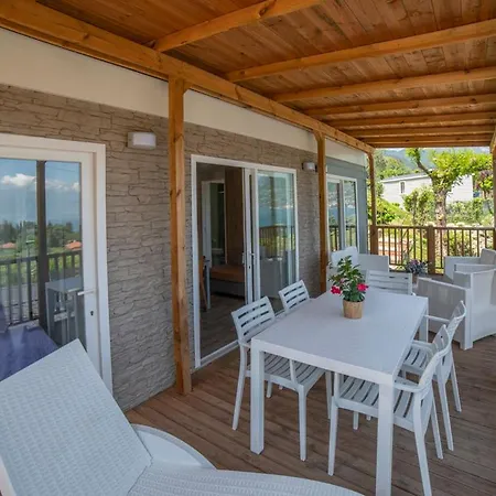 Villaggio Turistico Internazionale Eden 4*