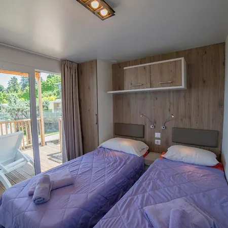 Villaggio Turistico Internazionale Eden 4*