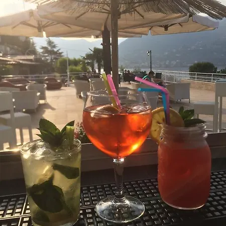 Villaggio Turistico Internazionale Eden 4* San Felice del Benaco