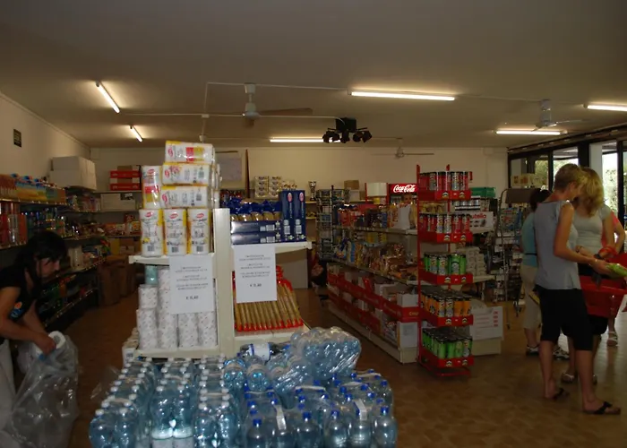 Villaggio Turistico Internazionale Eden ホリデーパーク サン・フェリーチェ・デル・ベナーコ