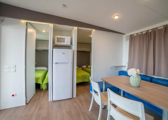 Villaggio Turistico Internazionale Camping Eden 4* San Felice del Benaco