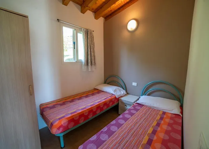 Villaggio Turistico Internazionale Camping Eden Parque de vacaciones San Felice del Benaco