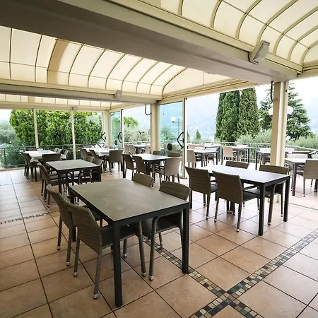 Villaggio Turistico Internazionale Eden Prázdninový areál San Felice del Benaco